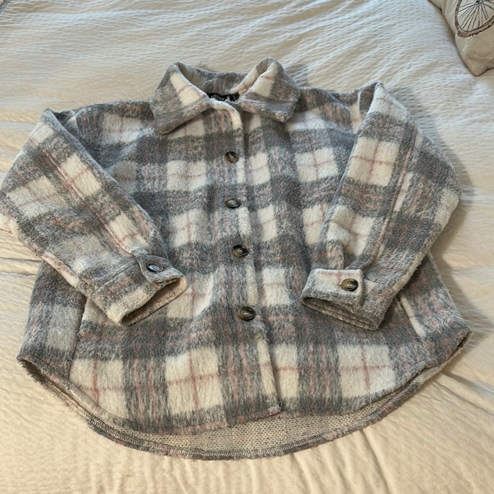 Plaid Women’s Shacket - Gray and Pink